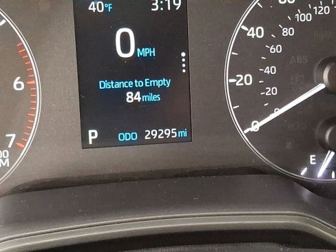 Used 2023 Toyota Corolla SE image 13