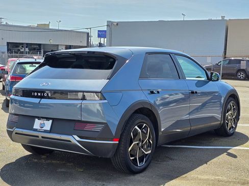 Used 2024 Hyundai Ioniq 5 SEL RWD image 7