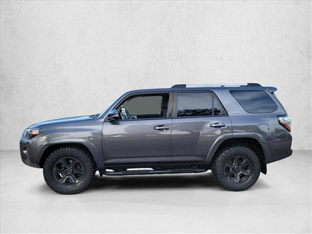 Used 2022 Toyota 4Runner SR5 Premium w/ Moonroof Package RWD image 8