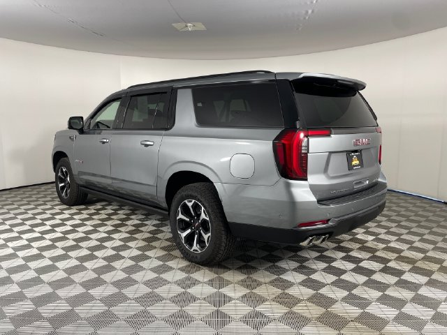 Certified 2026 GMC Yukon XL AT4 w/ AT4 Premium Package AWD/4WD image 23