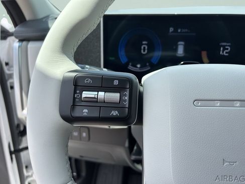 New 2026 Hyundai Santa Fe SEL FWD image 32