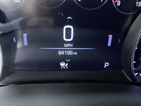 Certified 2018 Cadillac XT5 Platinum w/ Driver Assist Package image 4