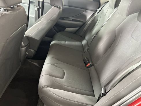 Used 2024 Hyundai Elantra SE image 23
