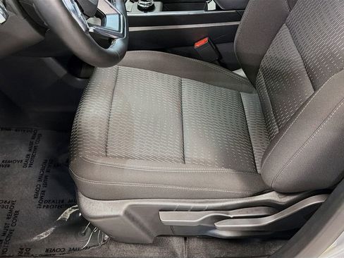 Used 2026 Chevrolet Equinox LT FWD image 22