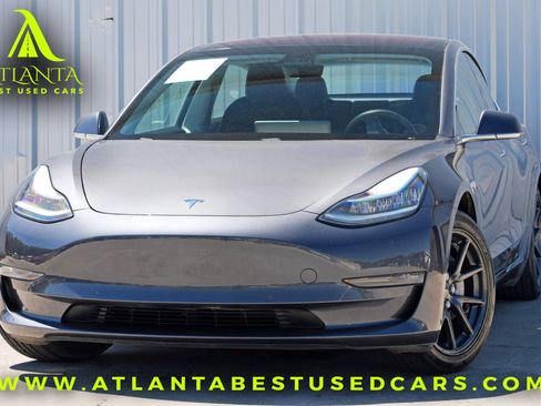 Used 2018 Tesla Model 3 Long Range image 1