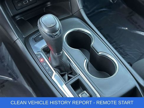 Used 2021 Chevrolet Equinox Premier image 8