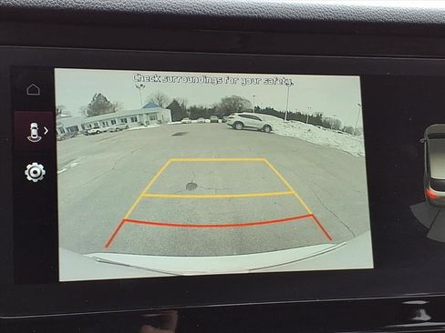 Used 2022 Kia Niro EX Premium image 24