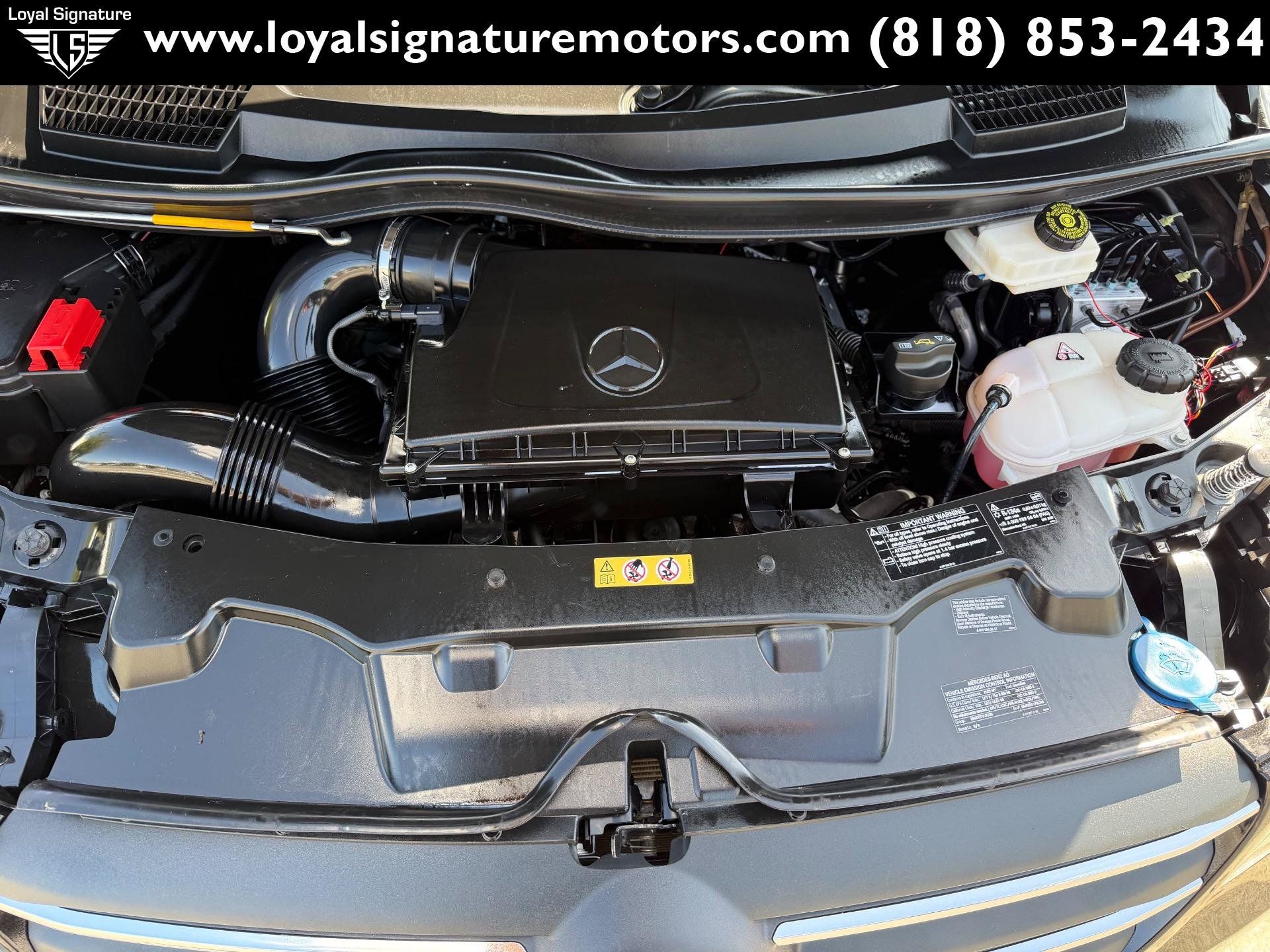Used 2022 Mercedes-Benz Metris image 32