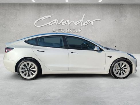 Used 2023 Tesla Model 3 Long Range image 17
