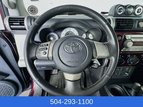 Used 2007 Toyota FJ Cruiser 4WD image 12