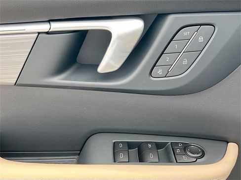 New 2026 Buick Enclave Preferred w/ Power Package image 13