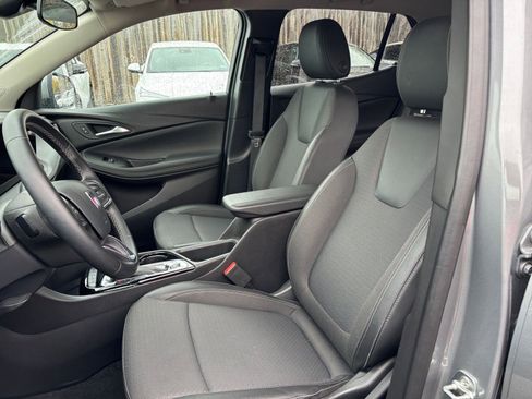 Used 2025 Buick Encore GX Preferred image 30