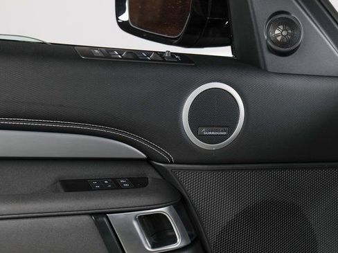 New 2026 Land Rover Discovery Limited Edition AWD/4WD image 29