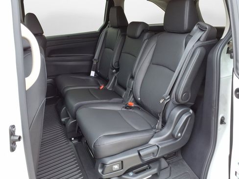 New 2026 Honda Odyssey EX-L image 8
