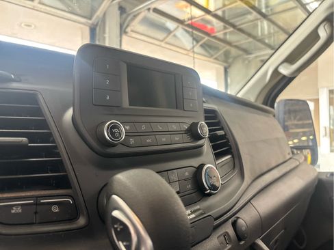 Used 2025 Ford Transit 250 Low Roof w/ Exterior Upgrade Package RWD image 15