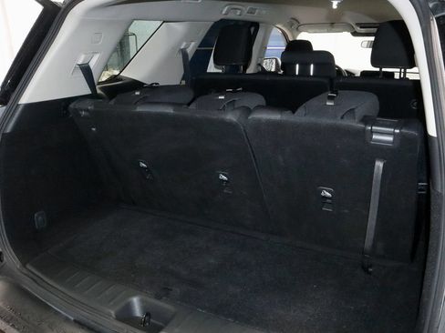 Certified 2025 Nissan Pathfinder SV AWD/4WD image 15