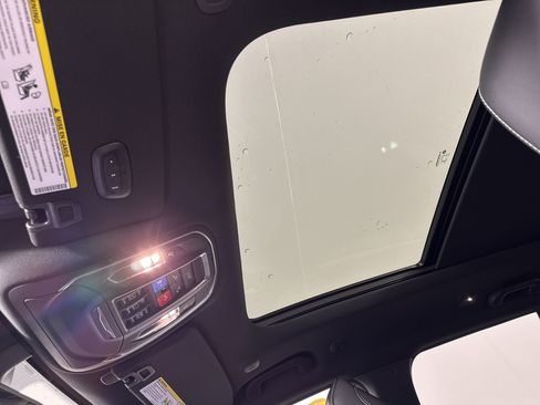 New 2026 Jeep Grand Cherokee Limited image 21