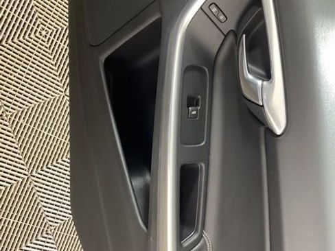 Used 2018 Volvo V60 T5 Dynamic image 22