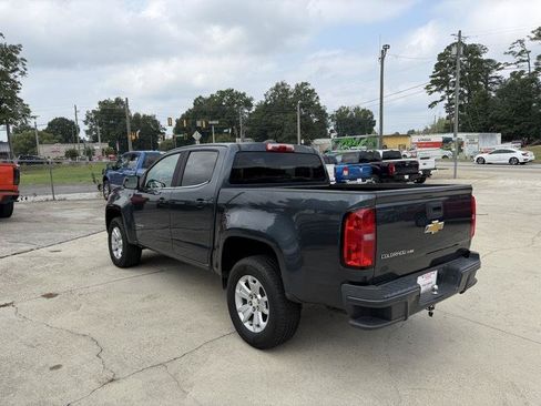Used 2020 Chevrolet Colorado LT RWD image 3