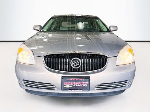 Used 2007 Buick Lucerne CXL w/ Driver Confidence Package FWD image 4