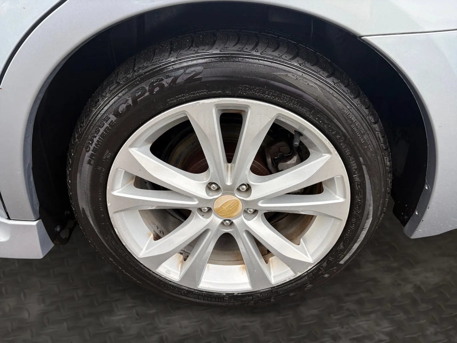 Used 2014 Subaru Legacy 2.5i Premium AWD/4WD image 40