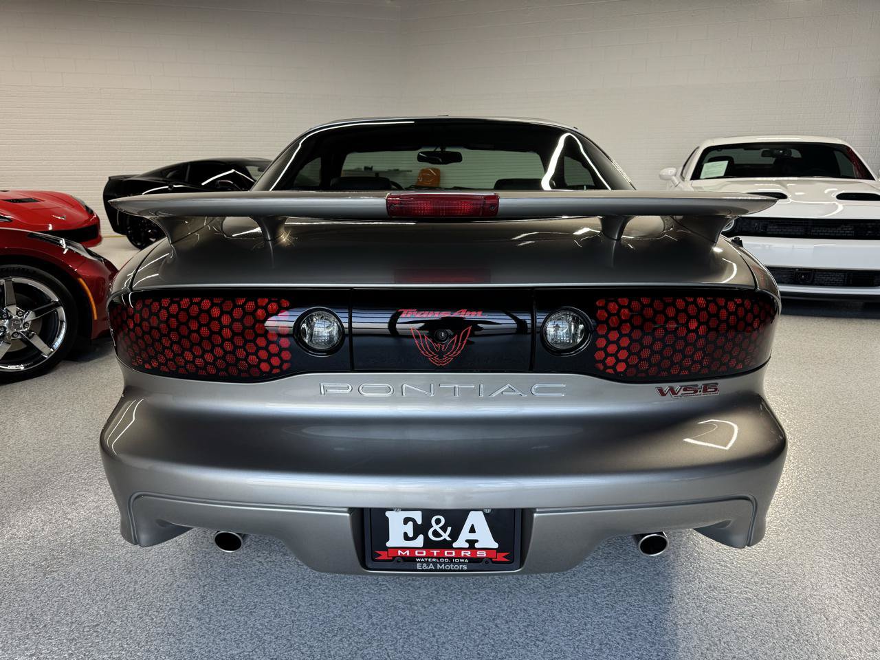 Used 2000 Pontiac Firebird Formula RWD image 12