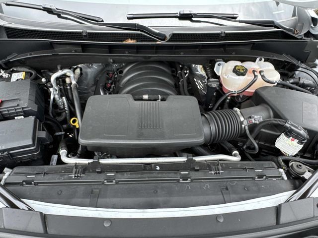 Used 2026 Cadillac Escalade Sport RWD image 8