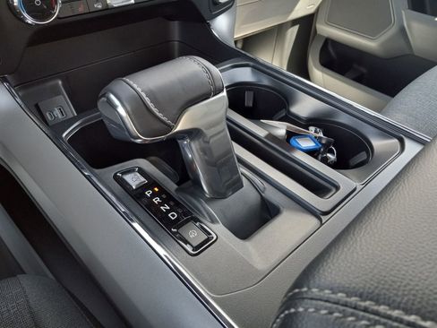 Used 2024 Ford F150 Lightning XLT image 21