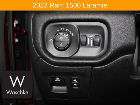 Used 2023 RAM 1500 Laramie AWD/4WD image 27