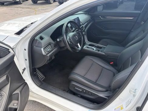 Used 2022 Honda Accord Sport image 13