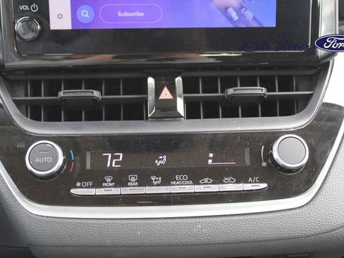 Used 2024 Toyota Corolla LE image 17