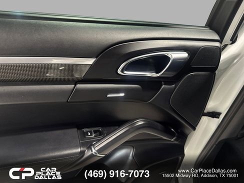 Used 2016 Porsche Cayenne GTS w/ Premium Package Plus AWD/4WD image 15