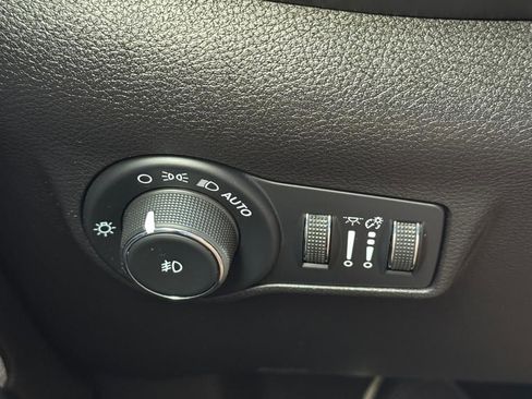 Used 2022 Jeep Compass Latitude w/ Convenience Group image 17