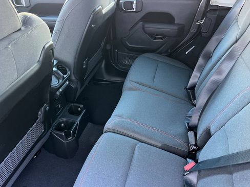 New 2026 Jeep Wrangler Unlimited Rubicon w/ Safety Group image 12