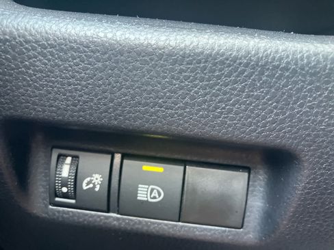 Certified 2025 Toyota RAV4 LE FWD image 15
