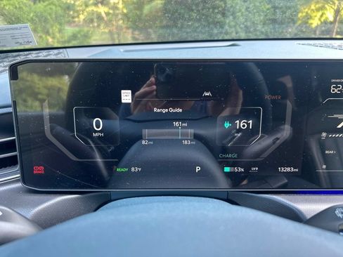 Used 2024 Kia EV9 GT-Line AWD/4WD image 12