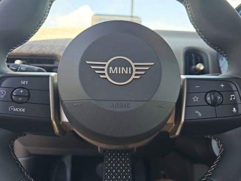 New 2025 MINI Cooper S image 22