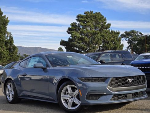 New 2026 Ford Mustang image 2