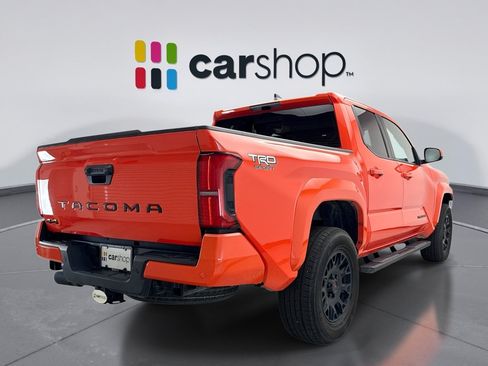 Used 2024 Toyota Tacoma TRD Sport w/ TRD Sport Upgrade Package AWD/4WD image 5