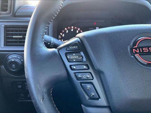 Used 2024 Nissan Titan PRO-4X w/ Pro-4x Convenience Package image 11