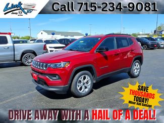 Used 2025 Jeep Compass Latitude AWD/4WD video 1