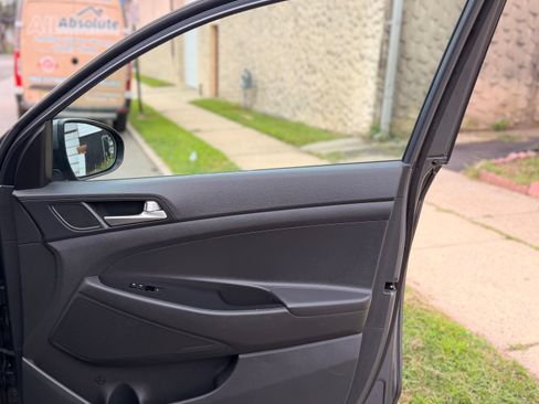 Used 2019 Hyundai Tucson Value AWD/4WD image 22