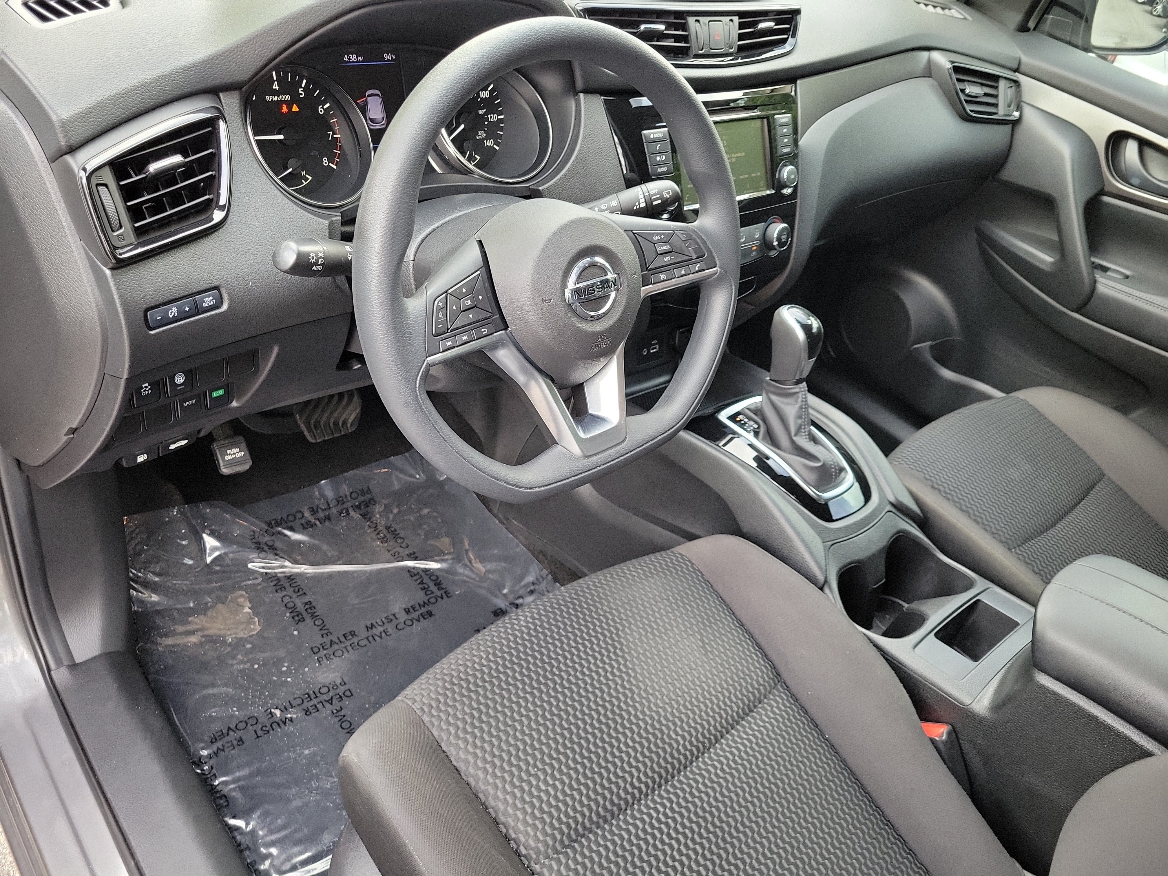 Used 2020 Nissan Rogue Sport S FWD image 17