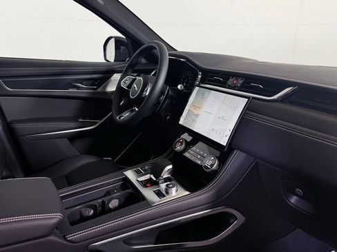 New 2026 Jaguar F-PACE R-Dynamic S AWD/4WD image 36
