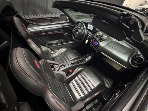 Used 2018 Alfa Romeo 4C Spider w/ Convenience Group - Spider image 26