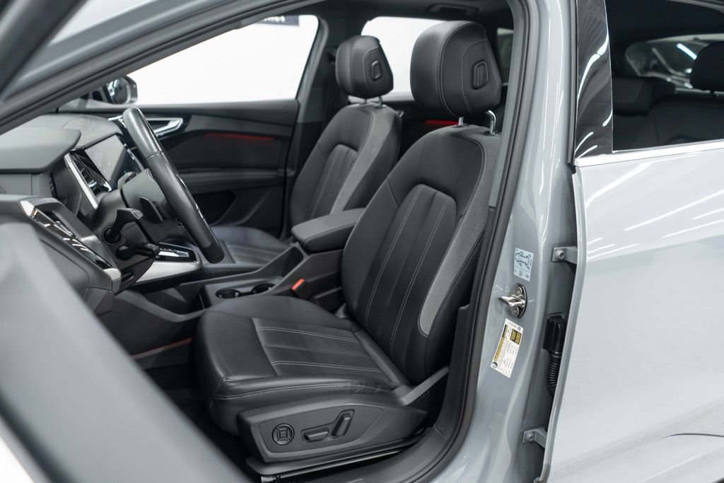 Used 2023 Audi Q4 e-tron Premium Plus w/ Premium Plus RWD image 9