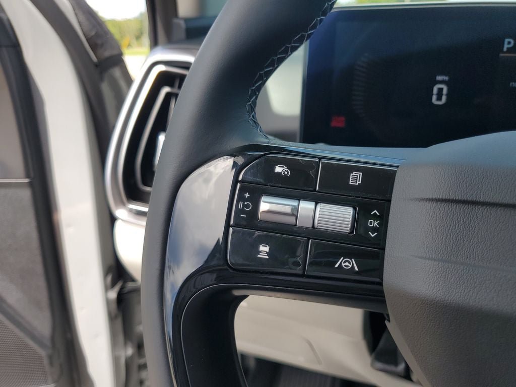 New 2026 Kia Sorento S AWD/4WD image 11