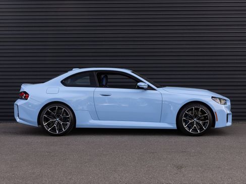 Used 2024 BMW M2 w/ Lighting Package image 6