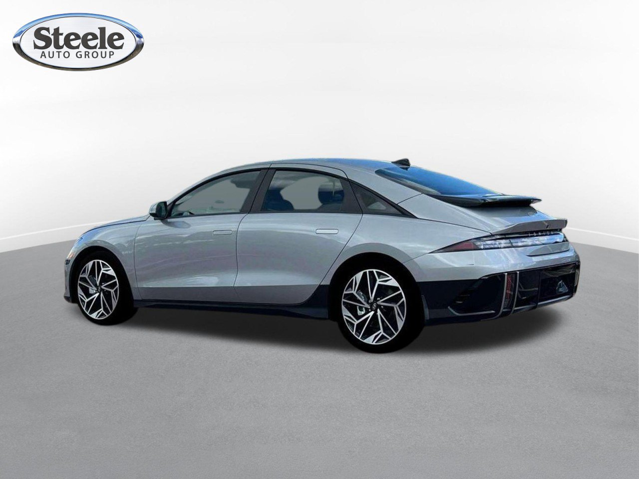 New 2025 Hyundai Ioniq 6 SEL RWD image 4