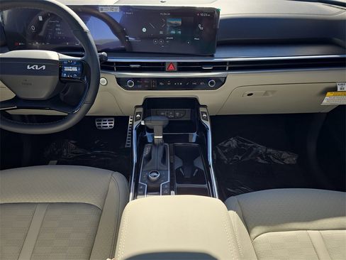 New 2026 Kia Sorento SX image 17